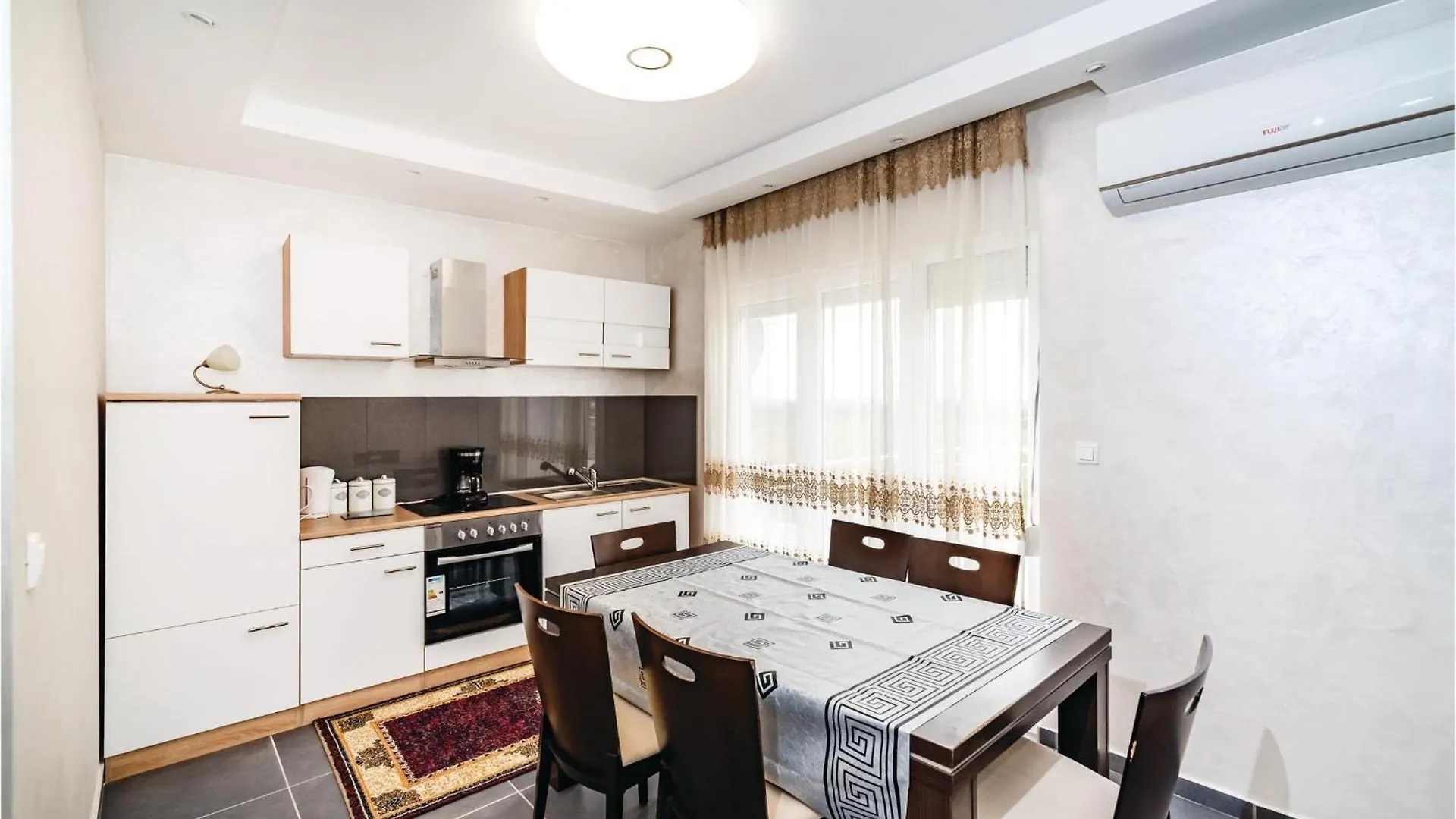 Cozy Home In Islam Latinski With Wifi 0*,